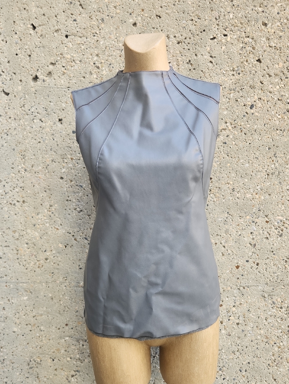 Bailey 44 Gray Sleeveless Shell Top